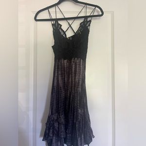 Free people dress. Size small. Never worn